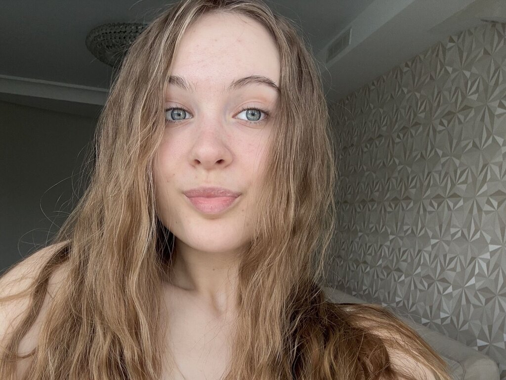 AlbertaClem's Webcam 