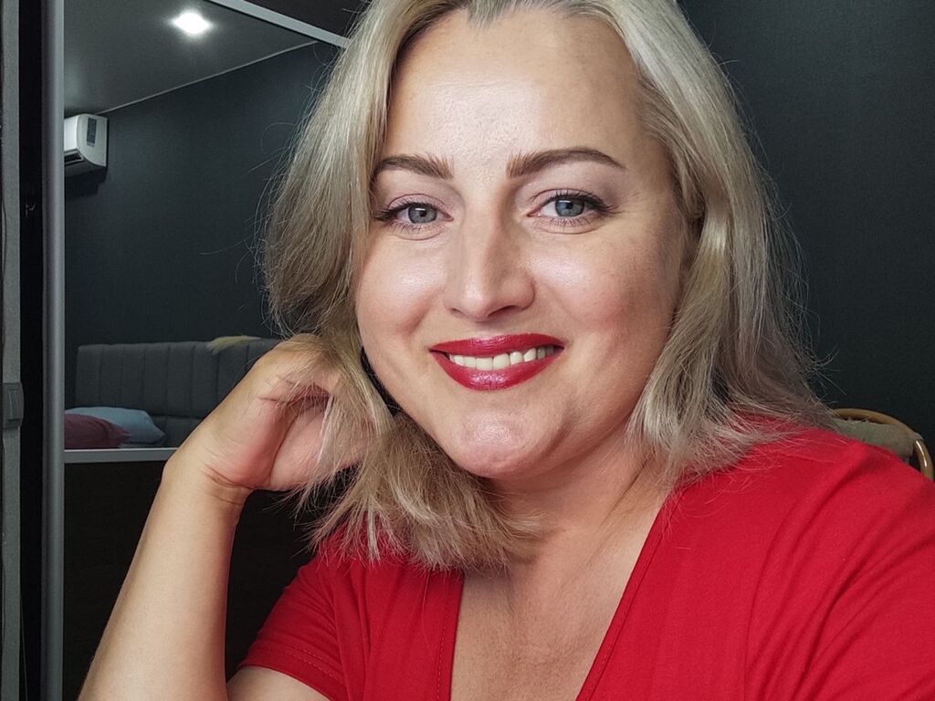 AlexaGavelo's Webcam 