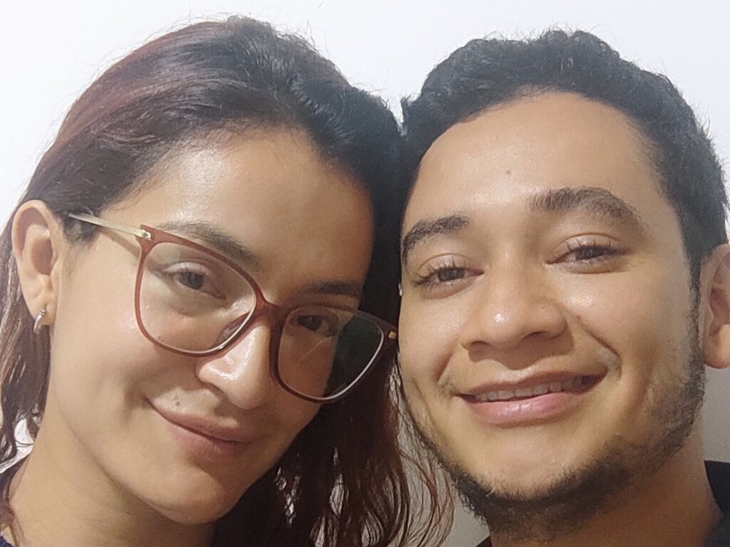 AndrewAndAlexa's Webcam 