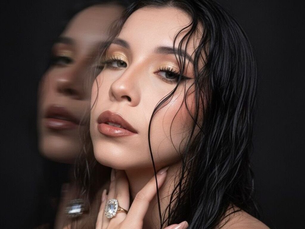 GiannaNicols's Webcam 