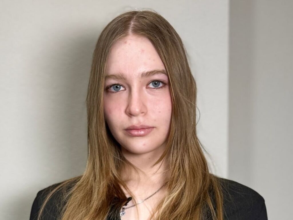 LoriaStepney's Webcam 