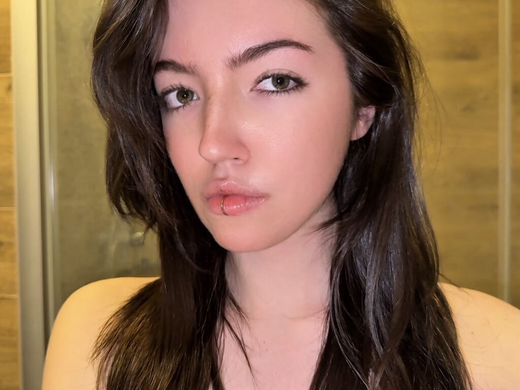 MarcellaKai's Webcam 