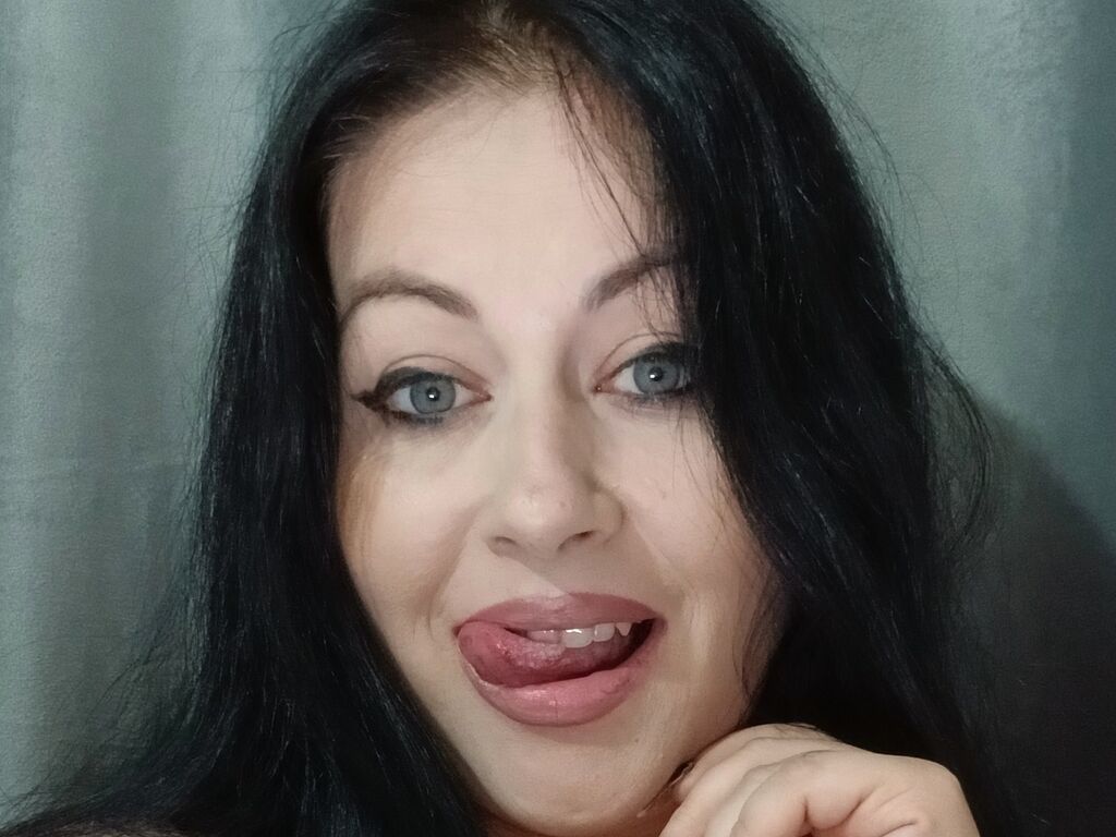 SellenaBlom's Webcam 