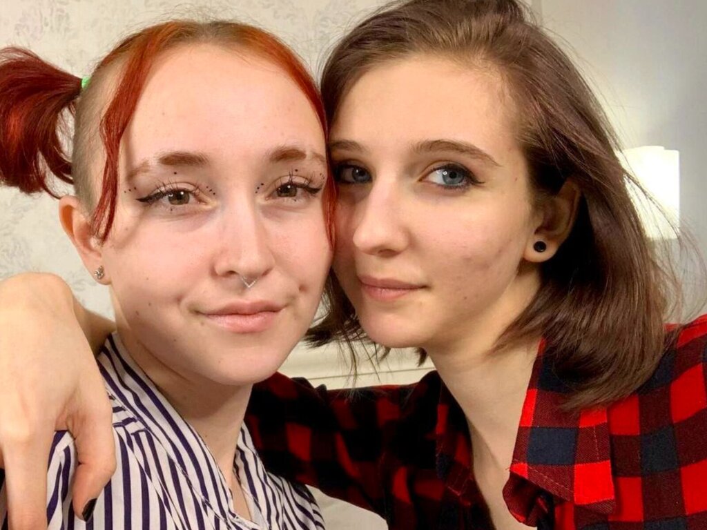 ShawnAndRobbyn's Webcam 