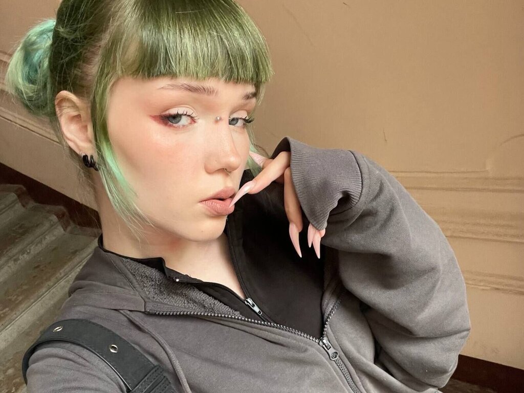 ToshikoVeller's Webcam 