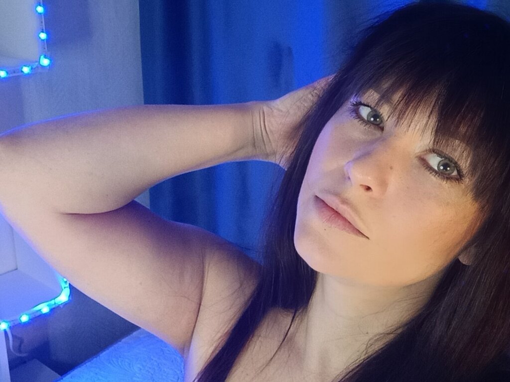 VickiJayjay's Webcam 